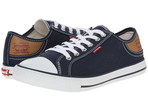 levis womens sneakers